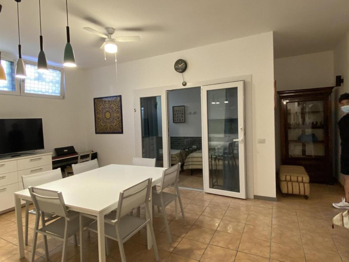 Casa Turro — Foto 2